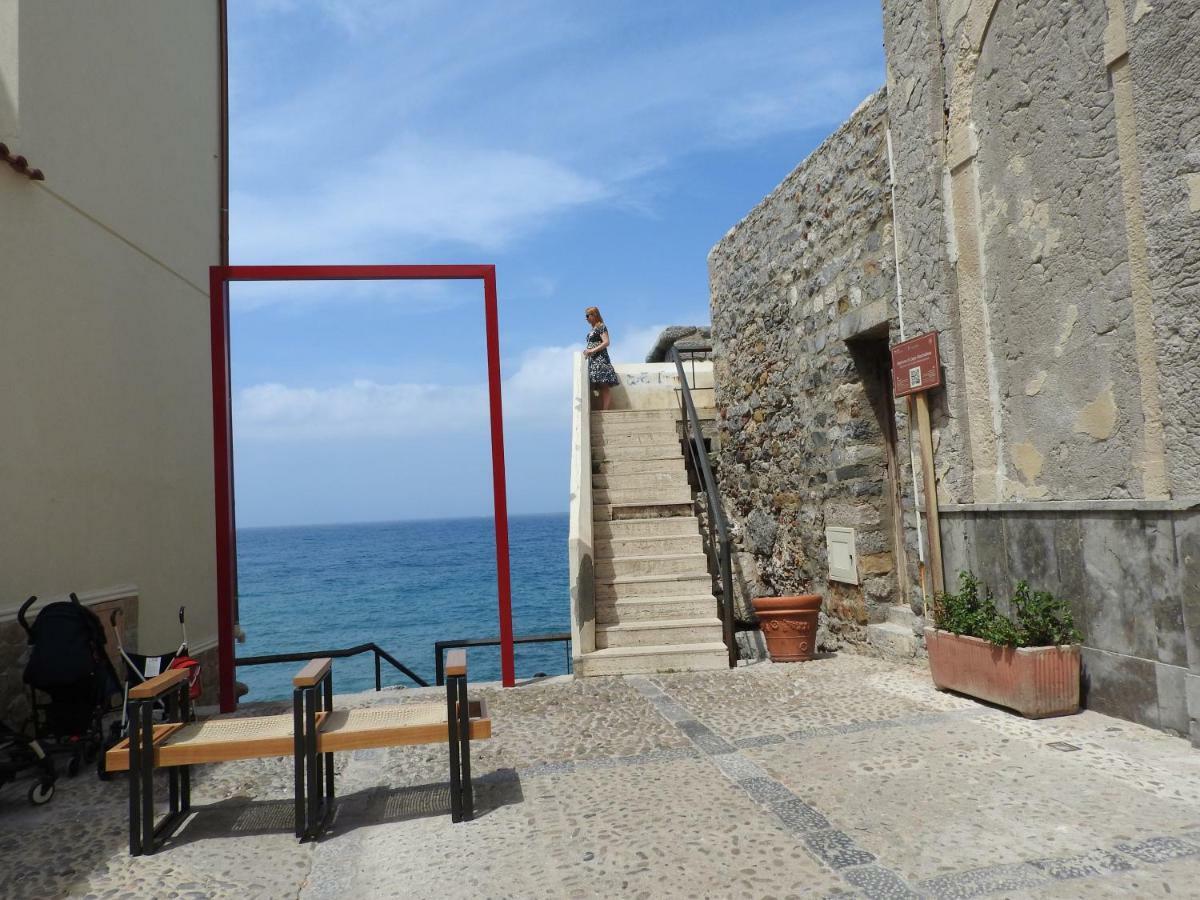 Terrazza Piazzetta Piazza Francesco Crispi Βίλα Cefalù Εξωτερικό φωτογραφία
